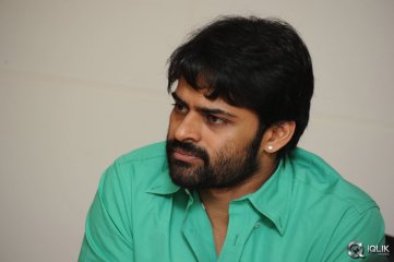Sai Dharam Tej Interview About Pilla Nuvvu Leni Jeevitham